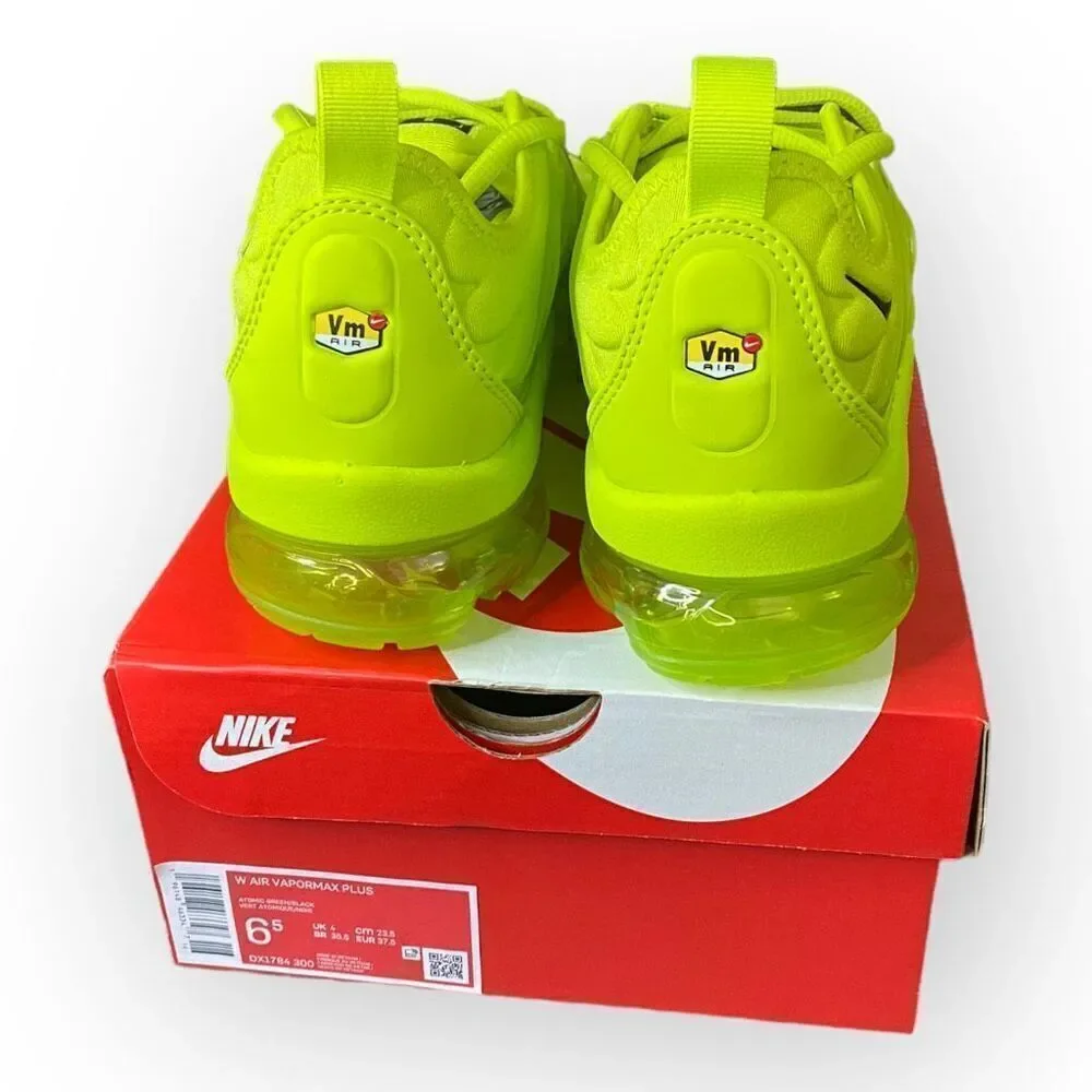 Nike Air VaporMax Plus Running Shoes Atomic Green DX1784-300 Womens size 6.5